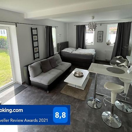 W1 - Kontaktloser 24H Check In, W-Lan, Netflix, Parkplatz, Kueche, Boxspring-Bett Bückeburg Extérieur photo